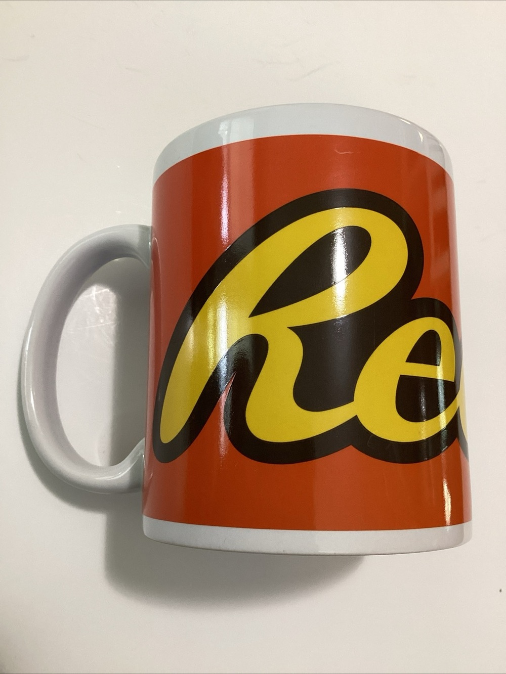 White Handle Ceramic Coffee Mug Reese’s Peanut Butter Chocolate Candy Logo